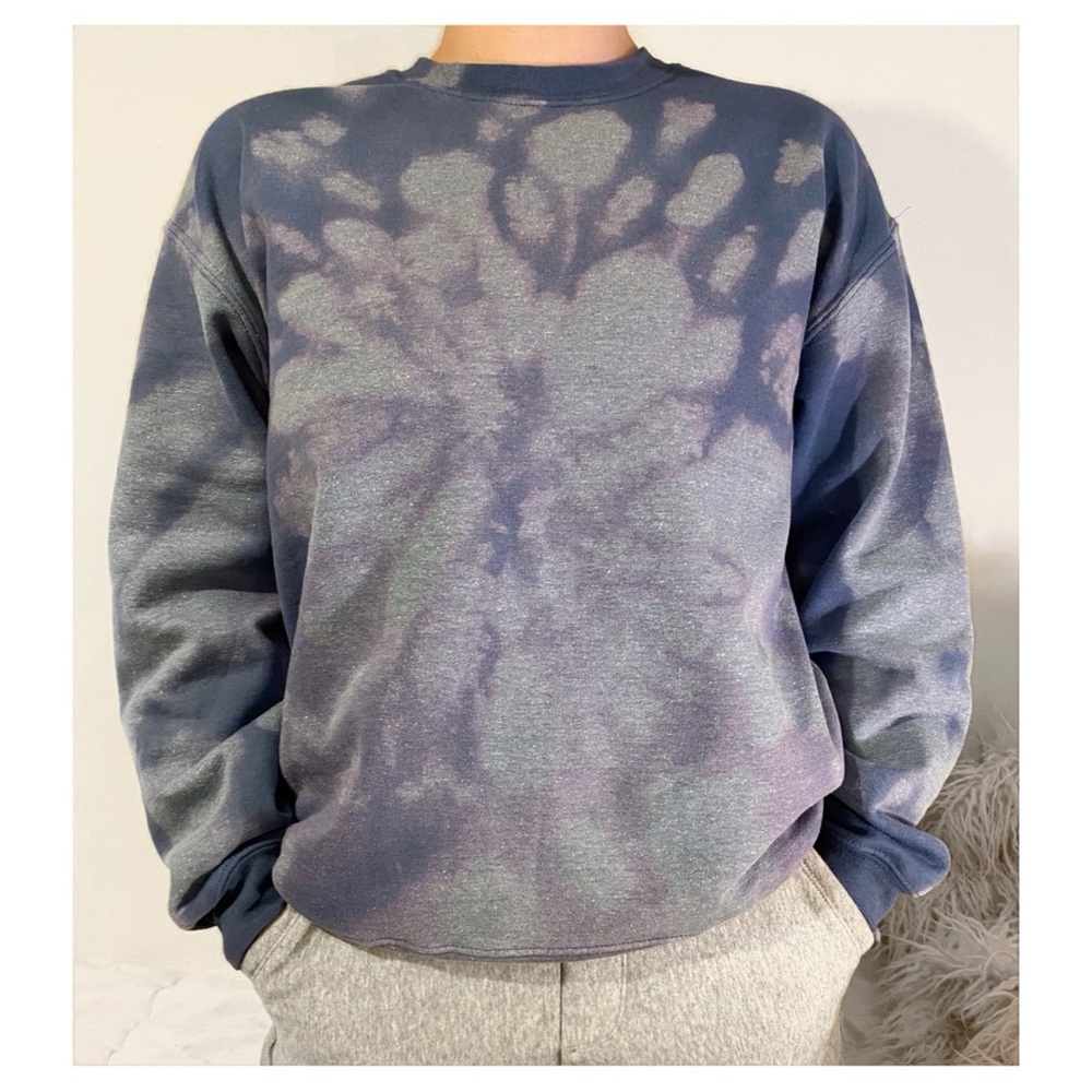 Blue Tie Dye Sweatshirt